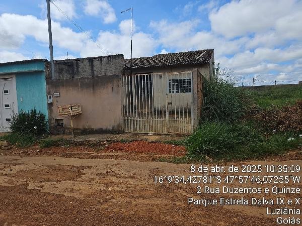 Casa, 74.65 de área total, 74.65 de área privativa, 180.00 de área do terreno,  3 qto(s), em Luziânia/GO