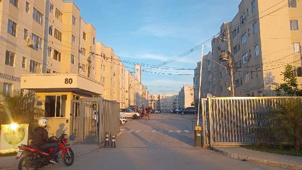 Apartamento, 71.89 de área total, 41.27 de área privativa, 0.00 de área do terreno,  2 qto em Belford Roxo/RJ