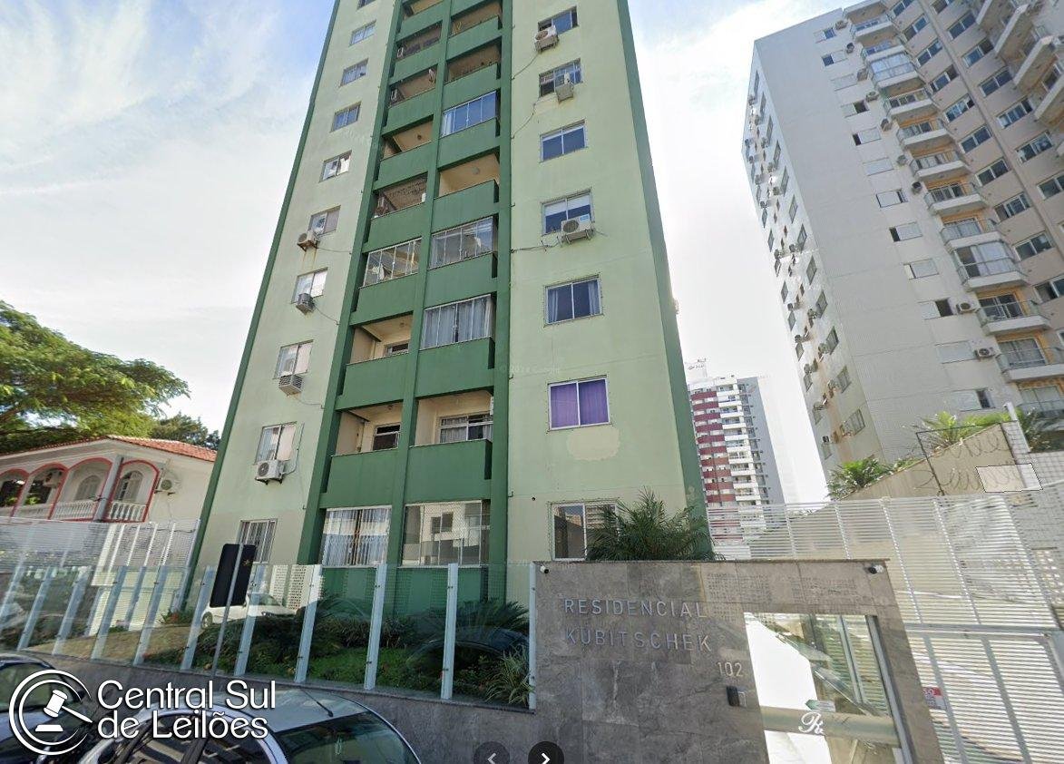 Apartamento nº 1505, no Edifício Residencial Kubitschek, Campinas, em São José/SC em São José/SC