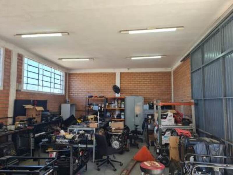 BARRACÃO INDUSTRIAL E DE SERVIÇOS em Curitiba/PR - foto 4