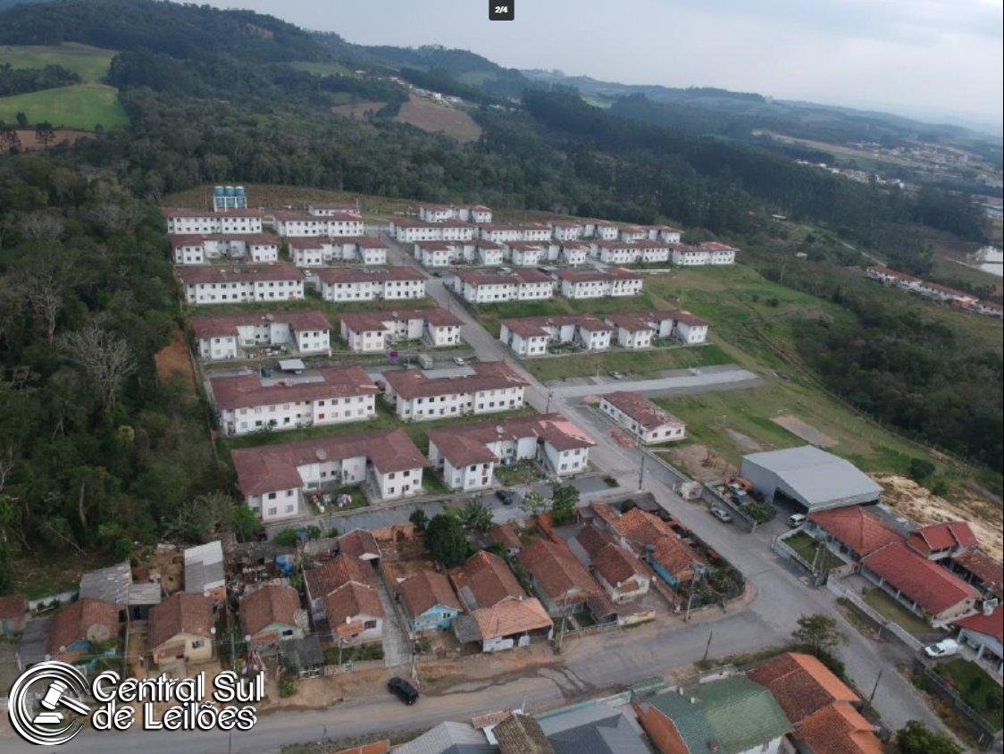 Apartamento nº 15, bloco 13, no Residencial Marcolino Martinho Felippe, em Rio do Sul/SC em Rio do Sul/SC