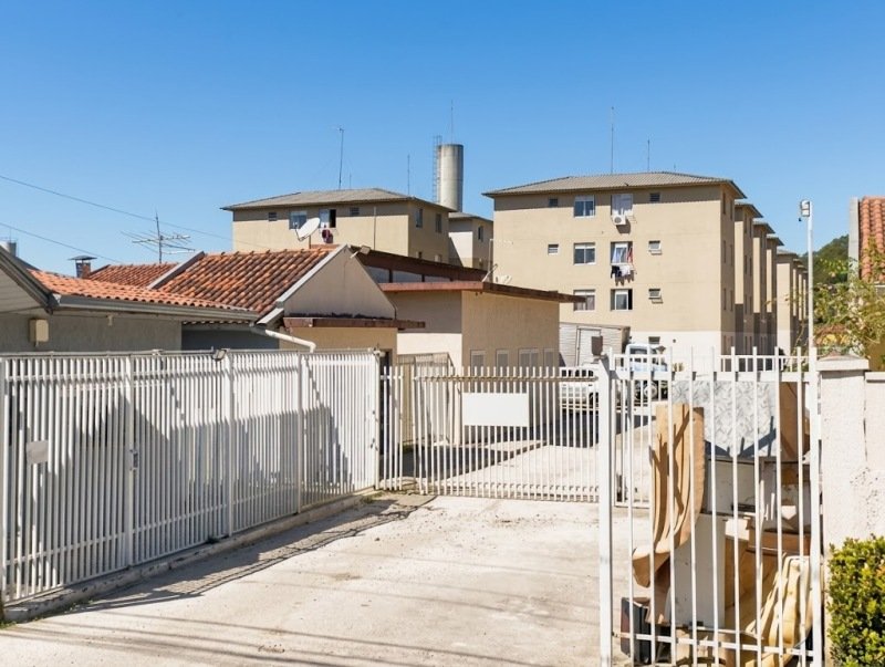 APARTAMENTO NO BAIRRO SÃO GABRIEL EM COLOMBO/PR em Colombo/PR