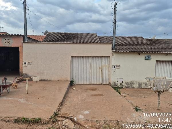 Casa, 62.00 de área total, 62.00 de área privativa, 180.00 de área do terreno,  2 qto(s), em SANTO ANTONIO DO DESCOBER/GO - foto 1