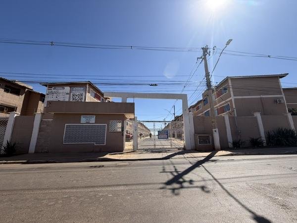 Apartamento, 48.99 de área total, 44.77 de área privativa, 0.00 de área do terreno,  2 qto em Luziânia/GO