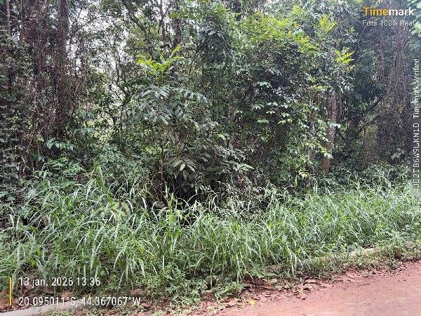 Terreno, 0.00 de área total, 0.00 de área privativa, 2371.00 de área do terreno. em Igarapé/MG
