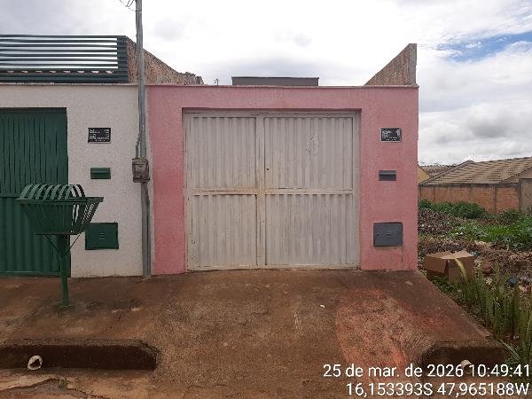 Casa, 77.96 de área total, 77.96 de área privativa, 120.00 de área do terreno,  2 qto(s), em Luziânia/GO