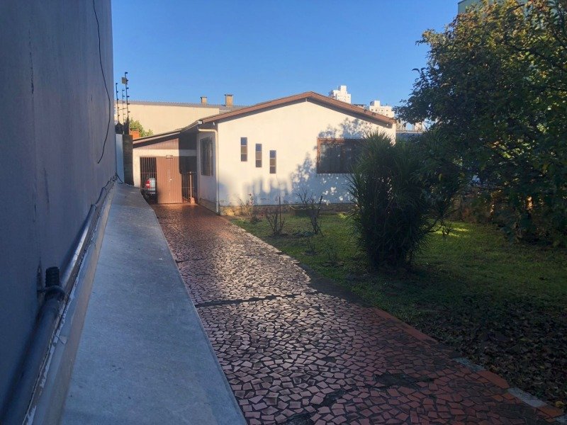 UM LOTE DE TERRENO, constituído de parte do lote nº 17,.. em Passo Fundo/RS - foto 11