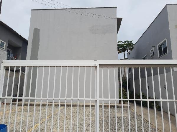 Apartamento, 59.73 de área total, 47.42 de área privativa, 0.00 de área do terreno,  2 qto em Itaitinga/CE