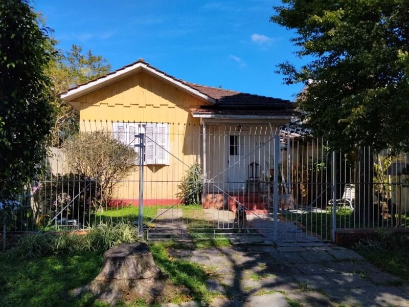 VILZ IZABEL - 50% do LOTE DE TERRENO Nº 26 da Planta Ca.. em Curitiba/PR