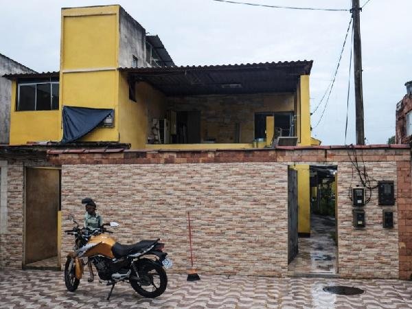 Casa, 76.16 de área total, 76.16 de área privativa, 99.00 de área do terreno,  2 qto(s), a em São Gonçalo/RJ