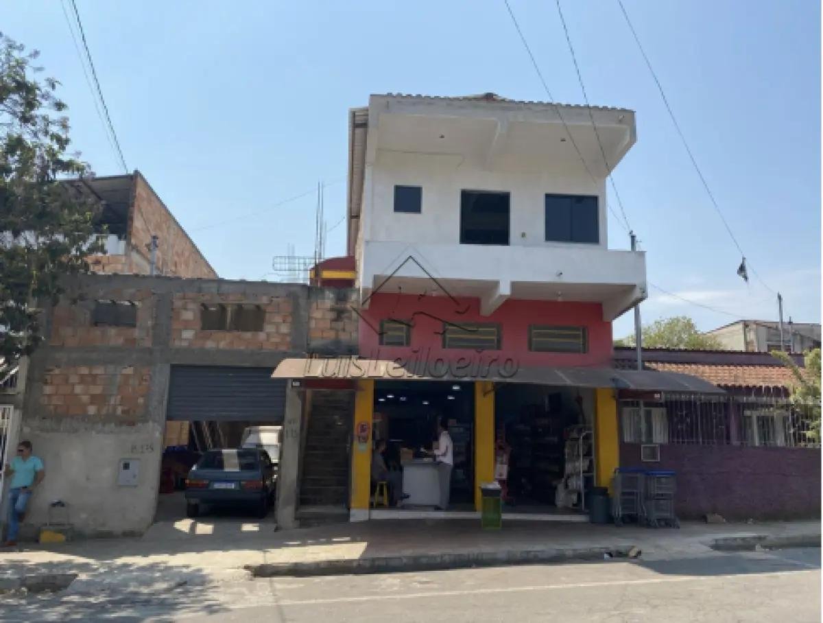 Imóvel Misto - Moradia e Mercearia - Parque Jussara em Três Corações/MG