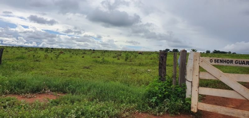 IMÓVEL RURAL COM ÁREA DE 1.899,2700HAS, "FAZENDA VALENT.. em Rosário Oeste/MT - foto 4
