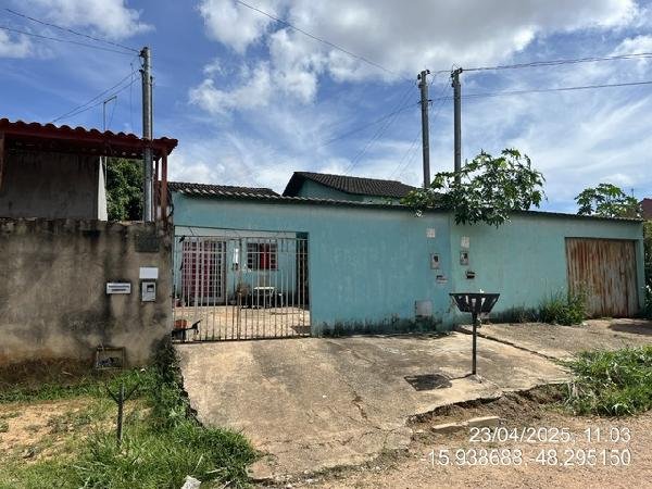 Casa, 62.36 de área total, 62.36 de área privativa, 180.00 de área do terreno,  2 qto(s), em SANTO ANTONIO DO DESCOBER/GO