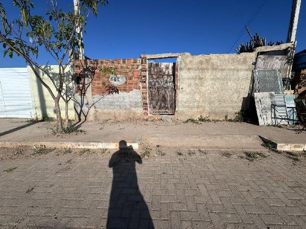 Casa, 46.30 de área total, 46.30 de área privativa, 148.20 de área do terreno,  2 qto(s), em Belo Jardim/PE