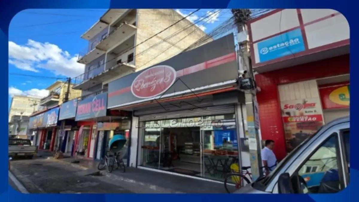 PRÉDIO COMERCIAL (ARMAZÉM) - Rua Leôncio Wanderley, nº 396, Patos/PB em Patos/PB