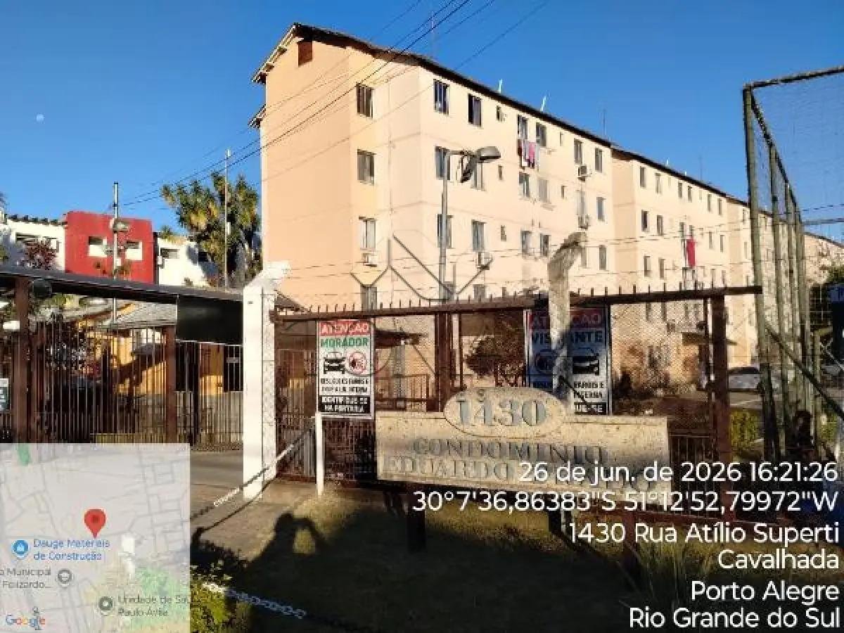 Apartamento - PORTO ALEGRE / RS em Porto Alegre/RS - foto 1