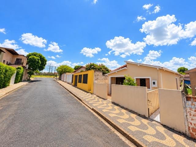 
                        Dois Imóveis Residenciais, 2 Quartos, 370m²,Descalvado/SP em Descalvado/SP - foto 2