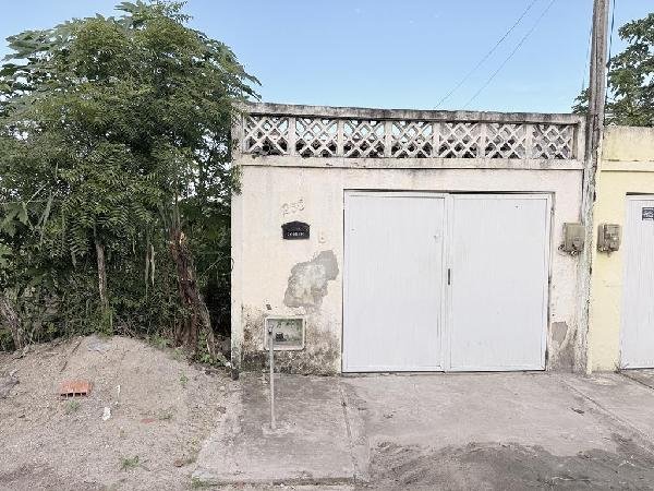 Casa, 70.00 de área total, 70.00 de área privativa, 265.71 de área do terreno,  2 qto(s), em Itaitinga/CE