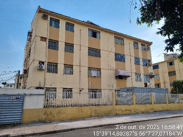 Apartamento, 136.83 de área total, 57.77 de área privativa, 0.00 de área do terreno,  3 qt em Várzea Grande/MT