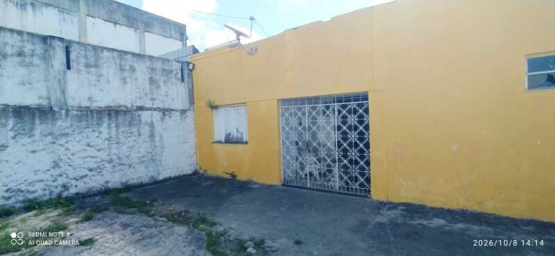 CASA 55 - RUA DE PARAÍBA - BAIRRO 18 DO FORTE - ARACAJU/SE em Aracaju/SE