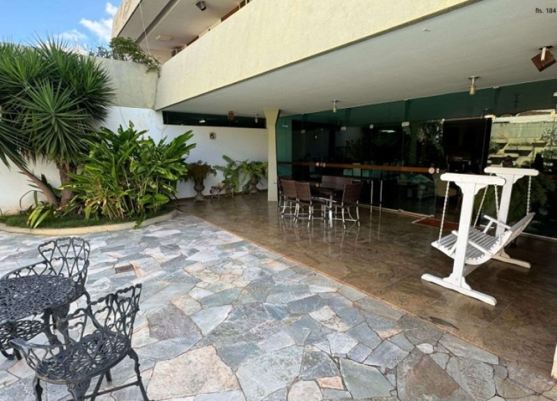 CASA RESIDENCIAL - Alto Padrão localizada no Centro da .. em Catanduva/SP - foto 59