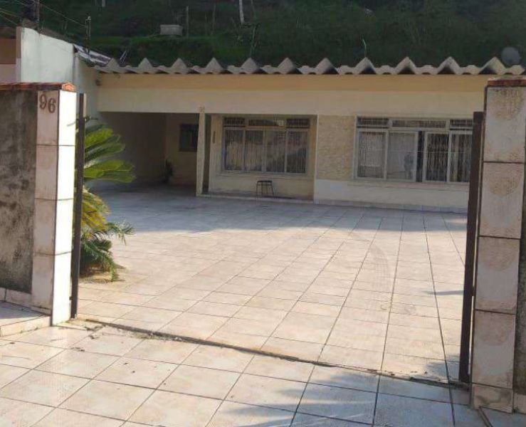 Casa Bairro Valparaíso em Blumenau em Blumenau/SC