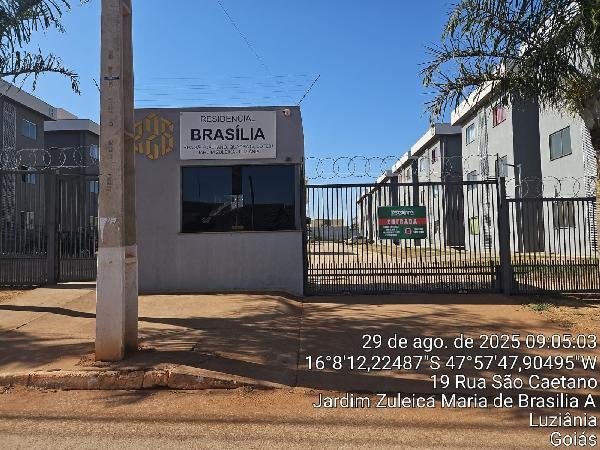Apartamento, 90.63 de área total, 48.11 de área privativa, 0.00 de área do terreno,  2 qto em Luziânia/GO