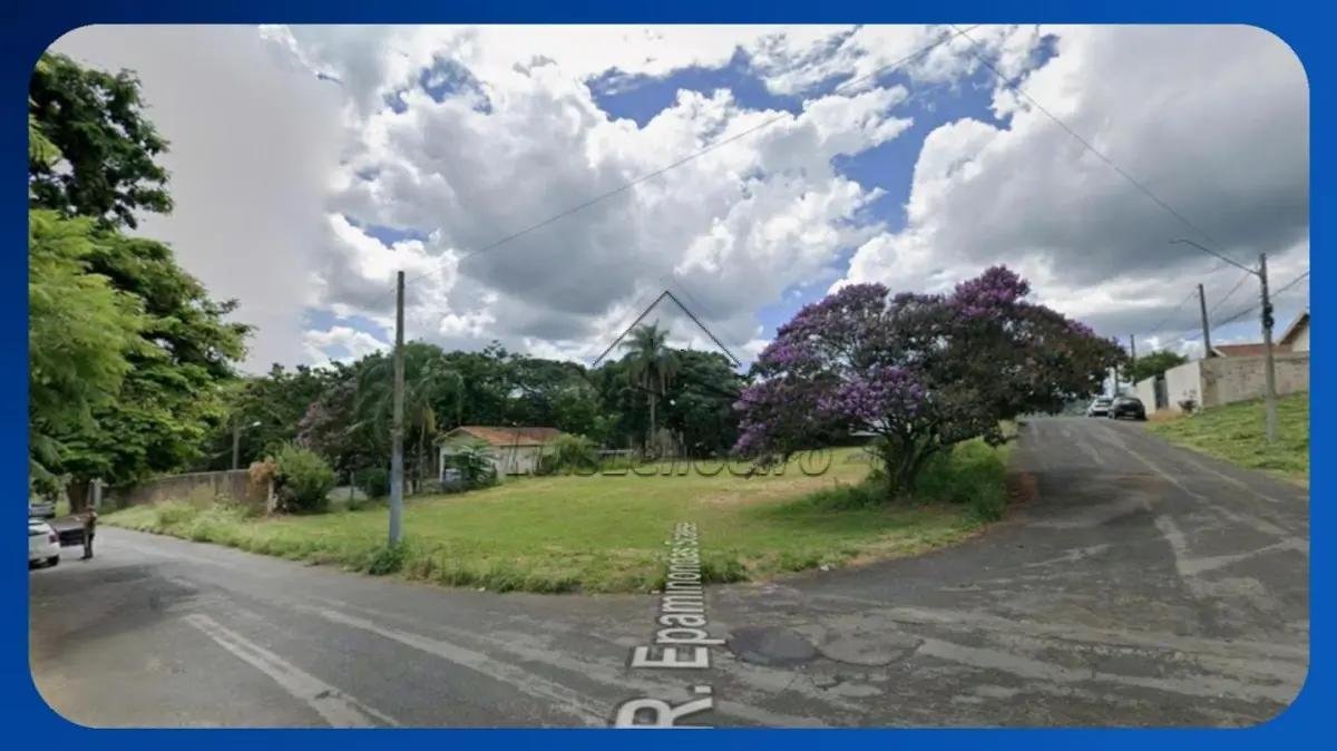 LOTE - Rua Benedito Forni, Lote 02, Quadra A, Loteamento Jardim Baroneza de Motta Paes, Es em Espírito Santo do Pinhal/SP