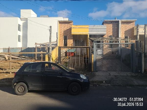 Casa, 62.37 de área total, 54.67 de área privativa, 100.00 de área do terreno,  2 qto(s), em Alvorada/RS