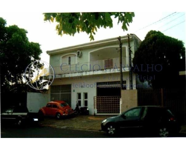 Terreno de 300m² em Araçatuba/SP
