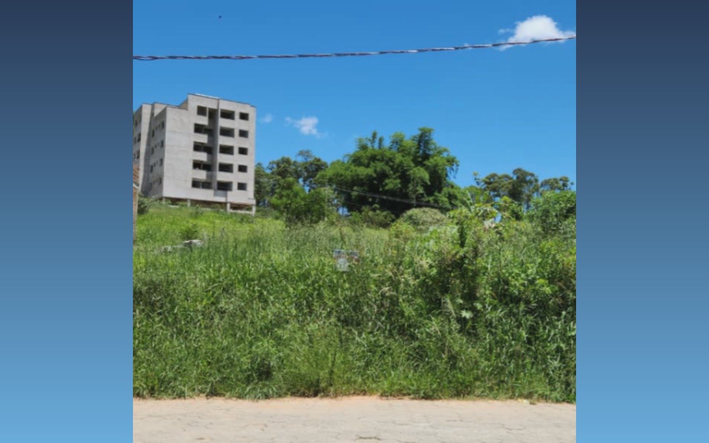 Terreno urbano de 438m² — Oliveira/MG em Oliveira/MG - foto 3