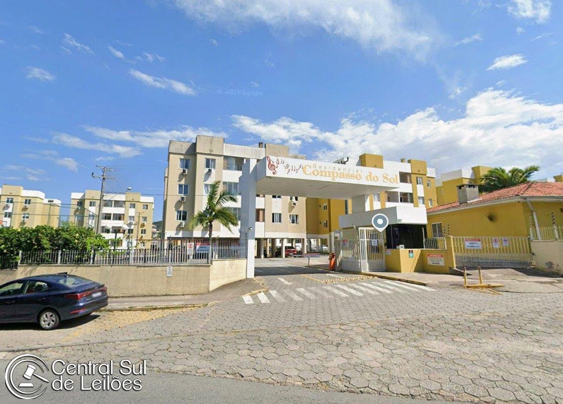 Apartamento nº 304, bloco A-14, no Residencial Compasso do Sol, em São José/SC em São José/SC
