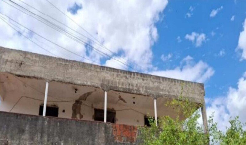 CEARÁ - QUIXERAMOBIM/CE - CASA RESIDENCIAL em Quixeramobim/CE