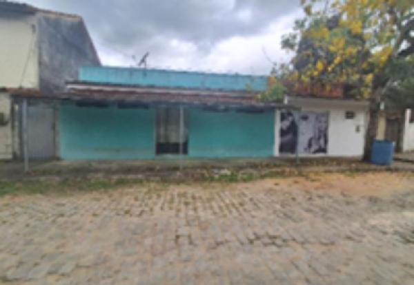 Casa, 285.00 de área total, 285.00 de área privativa, 450.00 de área do terreno,  2 qto(s) em Silva Jardim/RJ