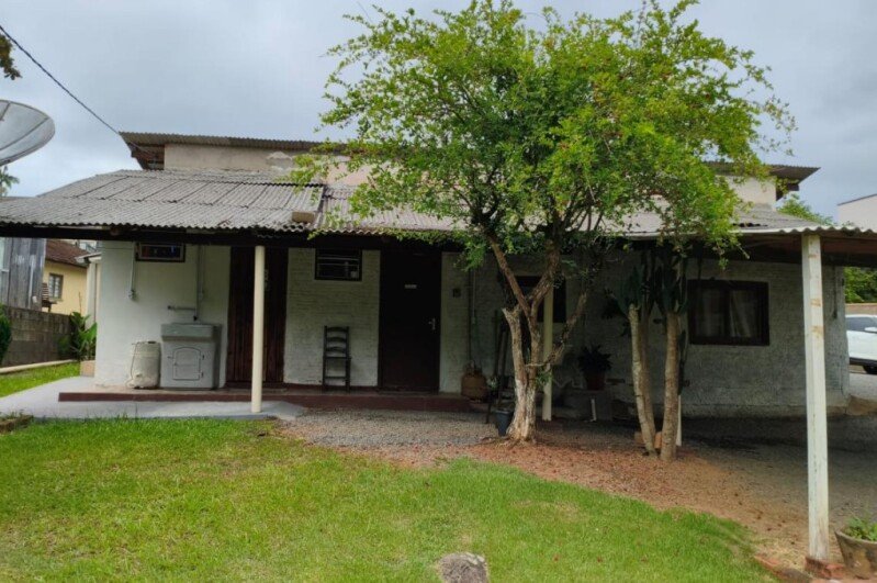 Terreno na Rua Pomeranos com 4.218,68m² e edificações (Timbó/SC) em Timbó/SC - foto 3