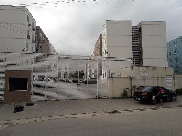 Apartamento, 90.25 de área total, 45.00 de área privativa, 0.00 de área do terreno,  2 qto em Belford Roxo/RJ
