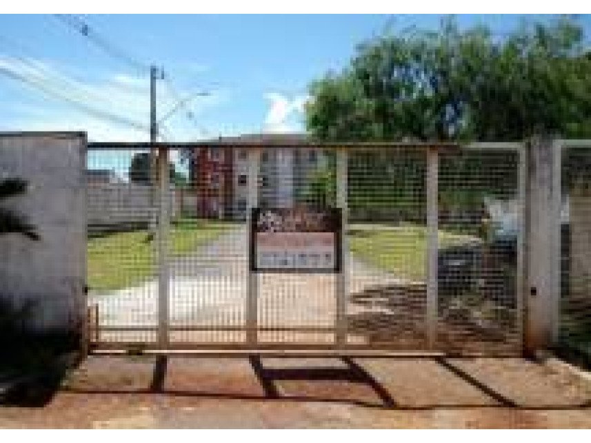 Apartamento à venda em leilão - Rua Tarek, s/n - Apartamento 304 - Bloco A | Condomínio Vi em Luziânia/GO - foto 2