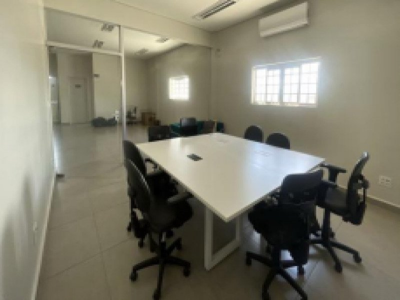 Prédio, Comercial, Centro em Pratápolis/MG - foto 15
