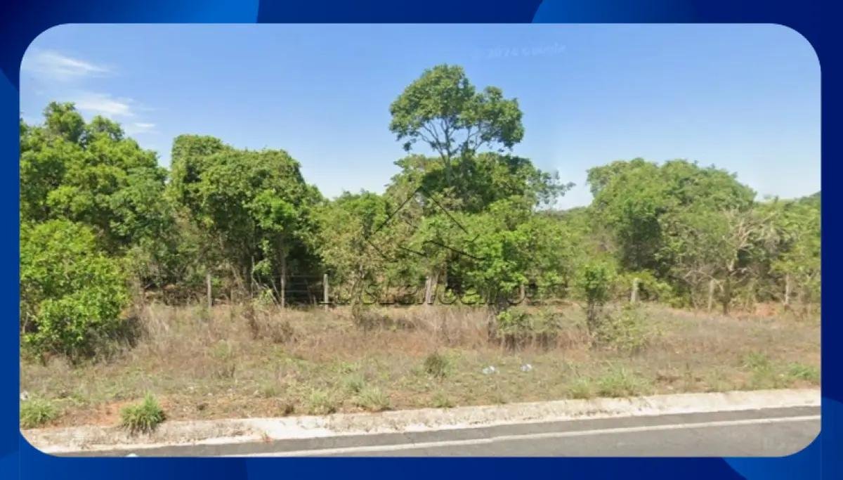 FAZENDA - Januária/MG, Área de 420 hectares (4.200.000m²) em Januária/MG
