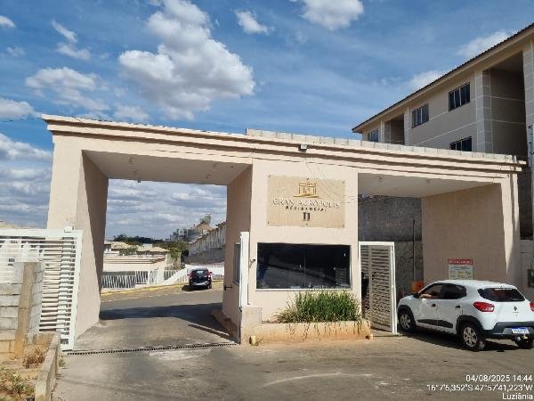 Apartamento, 80.11 de área total, 57.72 de área privativa, 0.00 de área do terreno,  2 qto em Luziânia/GO
