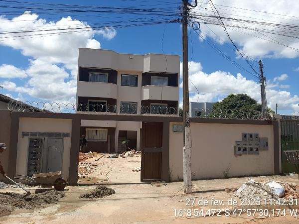 Apartamento, 80.37 de área total, 64.28 de área privativa, 0.00 de área do terreno,  2 qto em Luziânia/GO