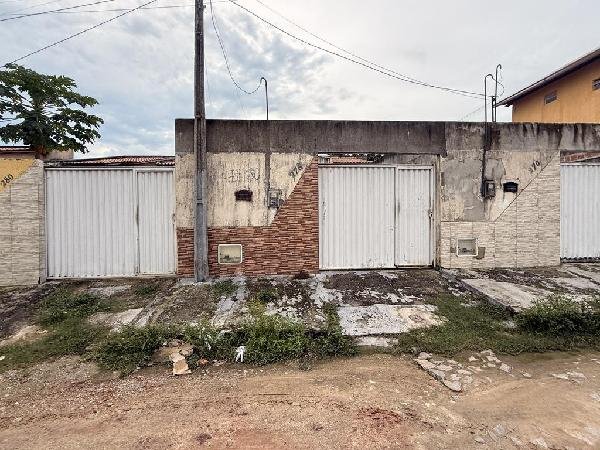 Casa, 79.87 de área total, 79.87 de área privativa, 360.00 de área do terreno,  3 qto(s), em Itaitinga/CE