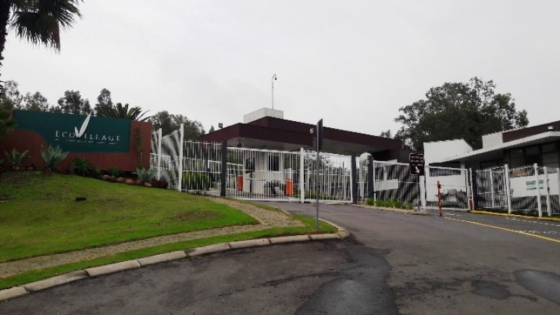 TERREMO COM 1.200 M2 EM CONDOMÍNIO FECHADO em Viamão/RS