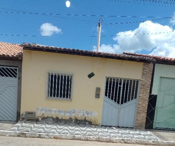 Casa, 54.00 de área total, 54.00 de área privativa, 66.40 de área do terreno,  2 qto(s), a em Iaçu/BA - foto 1