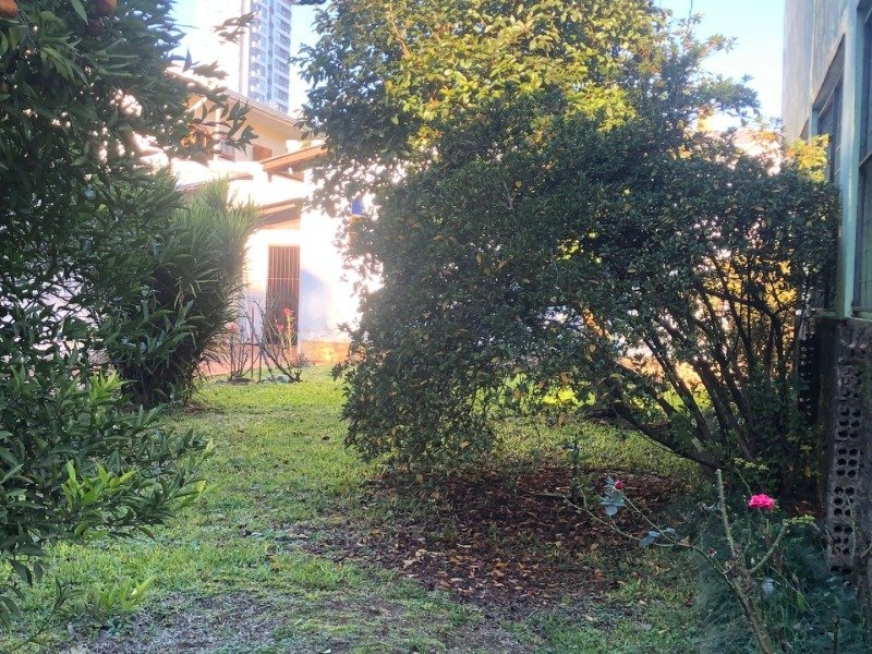 UM LOTE DE TERRENO, constituído de parte do lote nº 17,.. em Passo Fundo/RS - foto 15