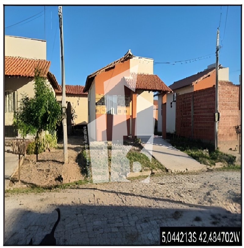 ALTOS/PI - CASA em Altos/PI - foto 1
