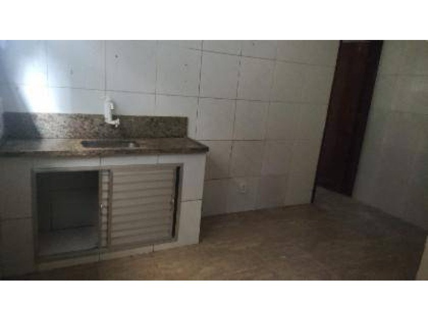 Casa à venda em leilão - Rua Major Magalhães, 156 - Fundo - Centro - Magé / RJ em Magé/RJ - foto 12
