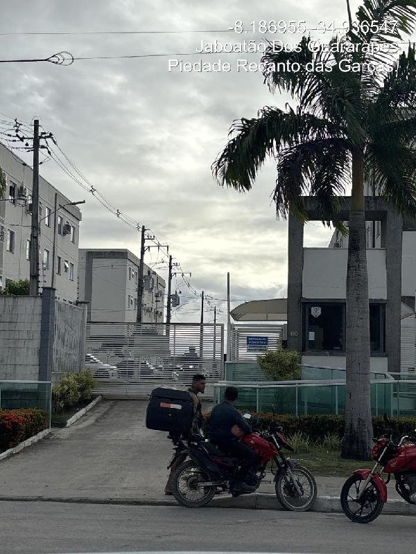 Apartamento, 61.05 de área total, 40.28 de área privativa, 0.00 de área do terreno,  2 qto em Jaboatão dos Guararapes/PE