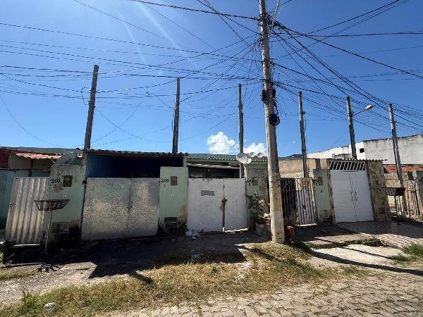 Casa, 33.00 de área total, 33.00 de área privativa, 153.00 de área do terreno,  1 qto(s), em Nova Iguaçu/RJ