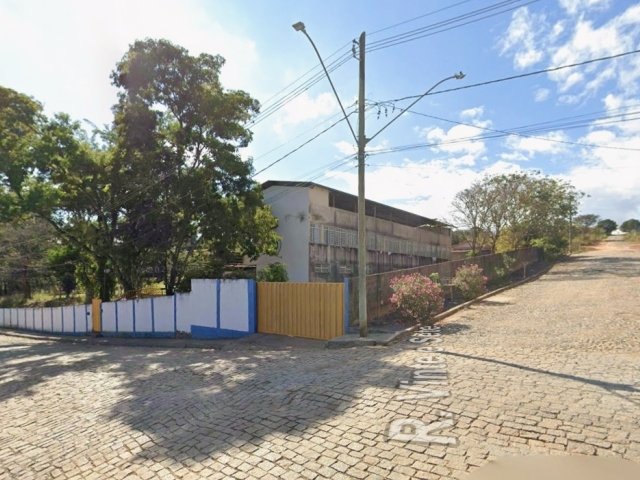 
                        Imóvel Comercial (escola), A.T.: 4.972m², Iguatama/MG em Iguatama/MG